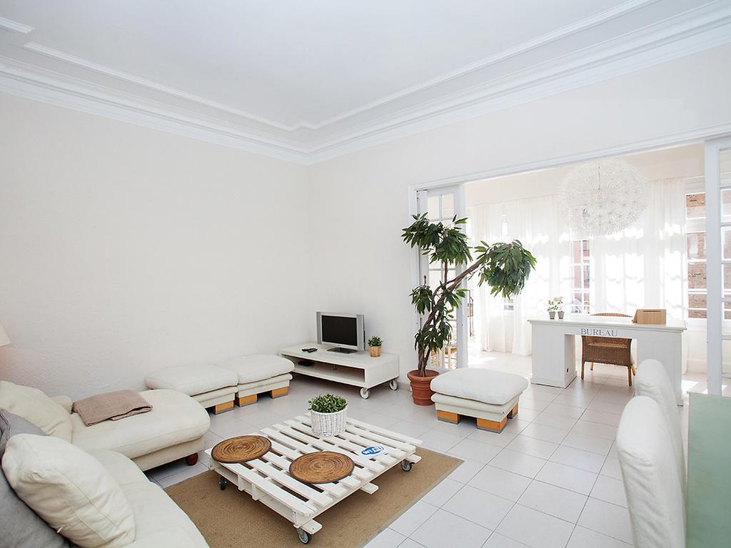 Apartment Sants-Les Corts Galileu By Interhome Barcelona Exterior foto